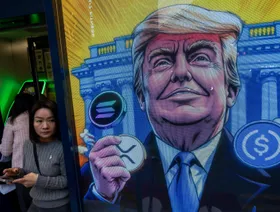 شركة ترمب للعملات المشفرة تجري محادثات تعاون تجاري مع \"بينانس\"