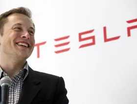 \"تسلا\" توافق على منح ماسك حوافز بقيمة 30 مليار دولار
