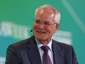 أرباح \"إكسون\" و\"شيفرون\" تزدهر وكأن سعر النفط 145 دولاراً