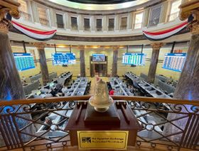 الأسهم المصرية تهوي بشدة وسط توترات جيوسياسية
