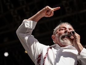 \"دا سيلفا\" ينتقد البنك المركزي بسبب أسعار الفائدة المرتفعة في البرازيل