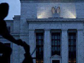 ما خيارات تدخل \"الاحتياطي الفيدرالي\" حال تخلف أميركا عن سداد ديونها؟