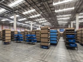 طفرة في أنشطة التخزين والللوجستيات بعد انتعاش التجارة الإلكترونية - المصدر: بلومبرغ