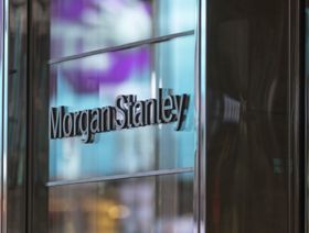 \"مورغان ستانلي\" يحذّر من الرهان على خفض الفائدة بالأسواق الناشئة