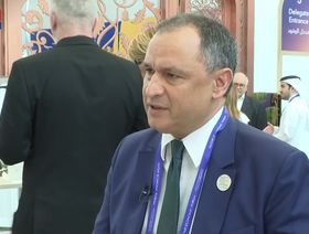 وزير الصناعة والتجارة المغربي رياض مزور  خلال المقابلة مع "الشرق" - المصدر: الشرق