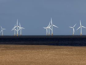 توربينات الرياح البحرية، غريت يارموث، المملكة المتحدة - المصدر: بلومبرغ