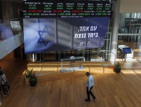 الملياردير \"أكمان\" يعزز دعمه لإسرائيل بشراء 5% في بورصة تل أبيب