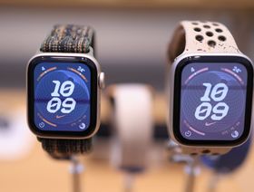 ساعات" سيريز 9" الجديدة التي تصنعها "أبل" أثناء عرضها لدى متجر في برلين، ألمانيا - المصدر: بلومبرغ