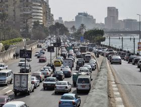 أزمة شح الدولار في مصر تطال مشاريع البنية التحتية