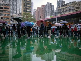 المزيد من المدن الصينية تفرض قيوداً لمكافحة كورونا وارتفاع الحالات في شنغهاي