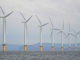 بريطانيا تراهن على المحطات النووية والرياح لتعزيز أمن الطاقة