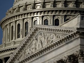 \"الكونغرس\" ينهي تعليق سقف الديون الفيدرالية