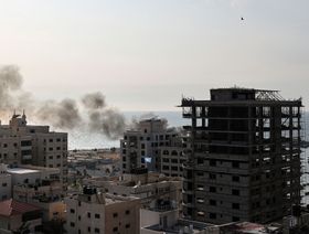 \"فيتش\": تصنيف إسرائيل الائتماني مهدد بالخفض بسبب حرب غزة