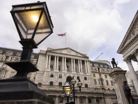 العريان: بنك إنجلترا أمام \"مهمة صعبة\" في اتخاذ قرار الفائدة