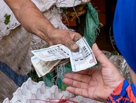 التضخم في مدن مصر يتباطأ إلى 35.8% في أكتوبر