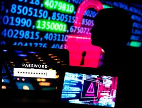 اخترق قراصنة عبر الإنترنت في الفترة الأخيرة بيانات شركات وجهات حكومية مهمة، وتعمل الإدارة الأمريكية في الوقت الحالي على تشديد قواعد مواجهة مثل الهجمات - المصدر: بلومبرغ