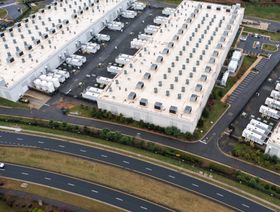 مركز البيانات "IAD71" التابع لـ"أمازون ويب سيرفسز" في أشبورن، بولاية فيرجينيا، أميركا - المصدر: بلومبرغ