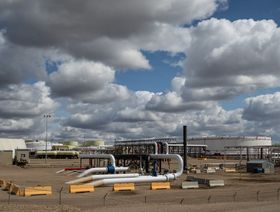 ارتفاع أسعار النفط بعد إعلان أميركا إعادة تعبئة الاحتياطي الاستراتيجي