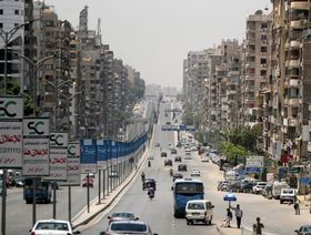 مصر تطمح لجمع مليار دولار من تمديد مبادرة تيسير استيراد سيارات المغتربين