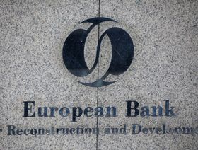 \"EBRD\" يمول المشاريع الصغيرة والتجارة في مصر بـ705 ملايين دولار