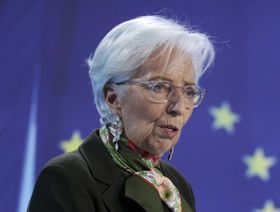 لاغارد: \"المركزي الأوروبي\" قد يواصل رفع الفائدة بعد اجتماع الشهر الحالي