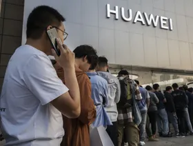 واشنطن: قدرة \"هواوي\" على إنتاج الرقائق \"محدودة للغاية\" هذه السنة