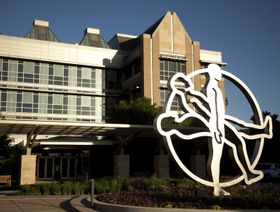 أجهزة القلب المصنعة في شركة "ميدترونيك" تواجه أزمة - المصدر: بلومبرغ