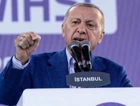 تباين توقعات البنوك حول معدل رفع الفائدة في تركيا