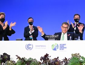 انسوا كلمات اتفاقية جلاسكو للمناخ.. واتبعوا الأموال
