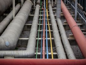 العراق يخطط لاستيراد الغاز القطري بعد نقص الإمدادات الإيرانية