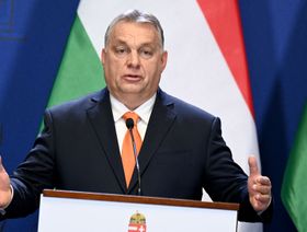 رئيس المجر يدعو الاتحاد الأوروبي لتغيير سياسته مع روسيا بعد فشل العقوبات