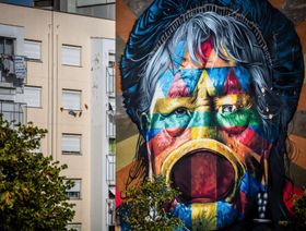 الفن في شوارع لشبونة - المصدر: بلومبرغ