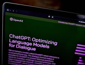 تطبيق تشات جي بي تي "ChatGPT" الخاص بـ"OpenAI" - المصدر: بلومبرغ
