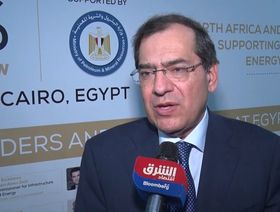 وزير البترول لـ\"الشرق\": نصف الشركات التي ستطرحها مصر ينتمي إلى قطاع الطاقة