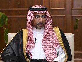 السعودية تدرس صفقات تعدين عالمية وسط موجة اندماجات بالقطاع