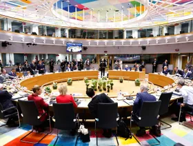 الاتحاد الأوروبي يؤجل اتخاذ قرار بشأن استخدام أصول روسيا المجمدة