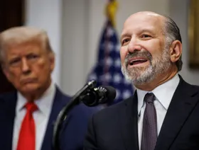 وزير التجارة الأميركي يبدي تفاؤلاً بشأن المحادثات مع تايوان وسويسرا