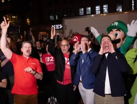 مبيعات قياسية لـ\"سويتش 2\" من \"نينتندو\" تدعم آفاق قطاع الألعاب