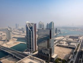 مبان مكتبية في سوق أبوظبي العالمي في أبوظبي،. الإمارات - المصدر: بلومبرغ