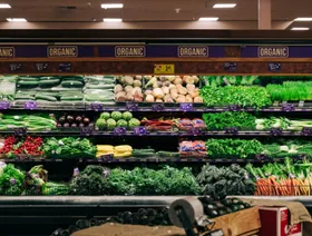 التضخم الأميركي يرتفع مع تمرير رسوم ترمب الجمركية للمستهلكين