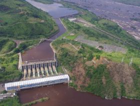محطتا توليد الكهرباء إنغا1 وإنغا2 على نهر الكونغو. - أ.ف.ب/ غيتي إيمجز