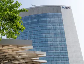مقرّ شركة "أداني" في أحمد أباد في الهند - المصدر: بلومبرغ