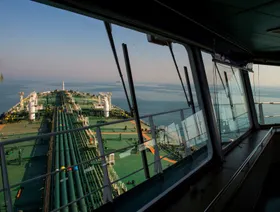 شحنات نفط قياسية تجوب المحيطات وسط طفرة الإنتاج