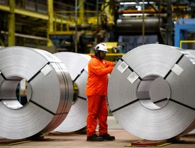 الكنديون أكثر تشاؤماً حيال الاقتصاد مع استمرار الحرب التجارية