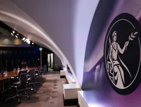 بنك إنجلترا: العملات المستقرة توفر مدفوعات أسرع وأقل تكلفة