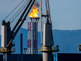 كندا توافق على مشروع لتصدير الغاز بدعم من \"بلاكستون\"