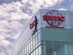 الذكاء الاصطناعي يقرب \"tsmc\" من تسجيل أفضل عام لها في ربع قرن