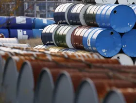 \"بلومبرغ\": السعودية تخفض سعر الخام العربي الخفيف لآسيا