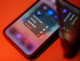 ما هو \"DeepSeek\" الصيني ولماذا يقلق عمالقة الذكاء الاصطناعي؟