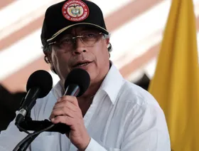 الرئيس الكولومبي يحث على استيراد الغاز من قطر لخفض الأسعار